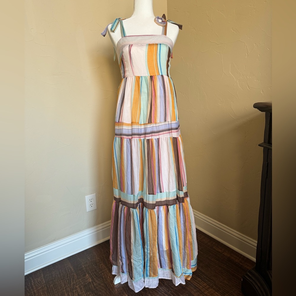 Maxi spring dress with shoulder ties, large